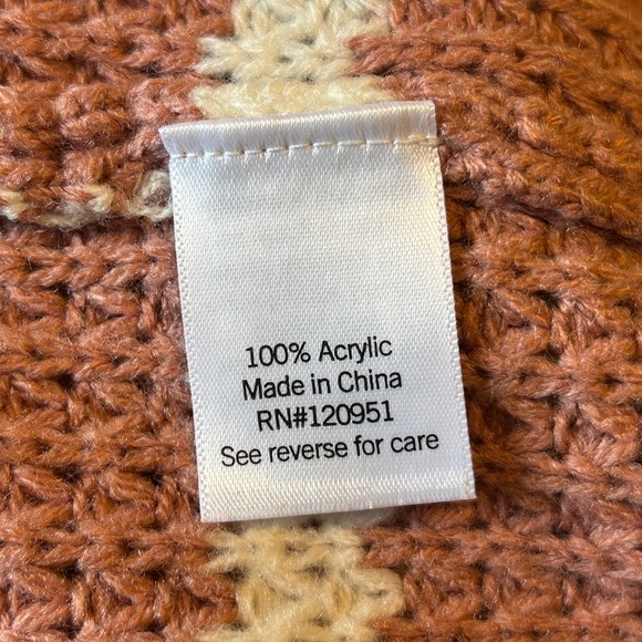 SO Kohls Fall Sweater Pink Mauve Medium Striped Knit Crew Soft Fuzzy Winter Warm - Picture 8 of 9